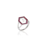 Qamoos 1.0 Letter و Ruby Ring in White Gold